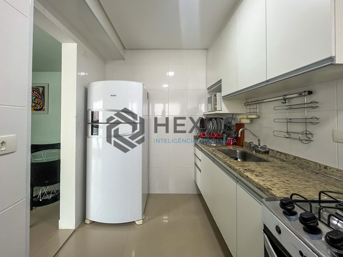 Foto 24 de Apartamento com varanda gourmet e lazer na Praia das Pitangueiras, Guaruja