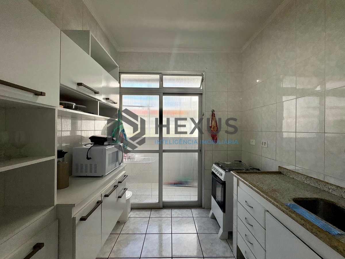 Foto 20 de Apartamento com varanda na Praia da Enseada, Guarujá