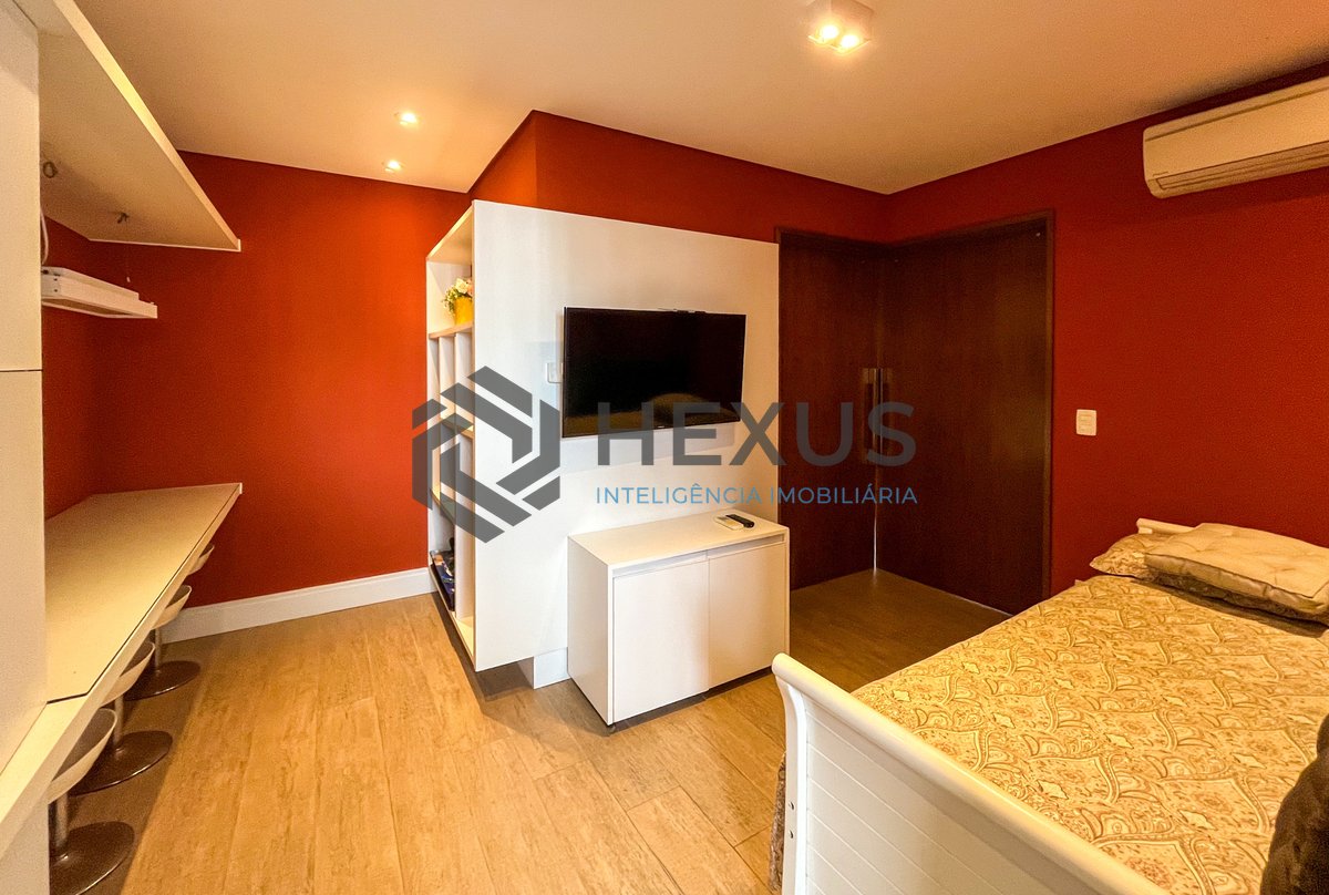 Foto 17 de Apartamento com varanda e lazer na beira mar da Praia das Astúrias, Guarujá