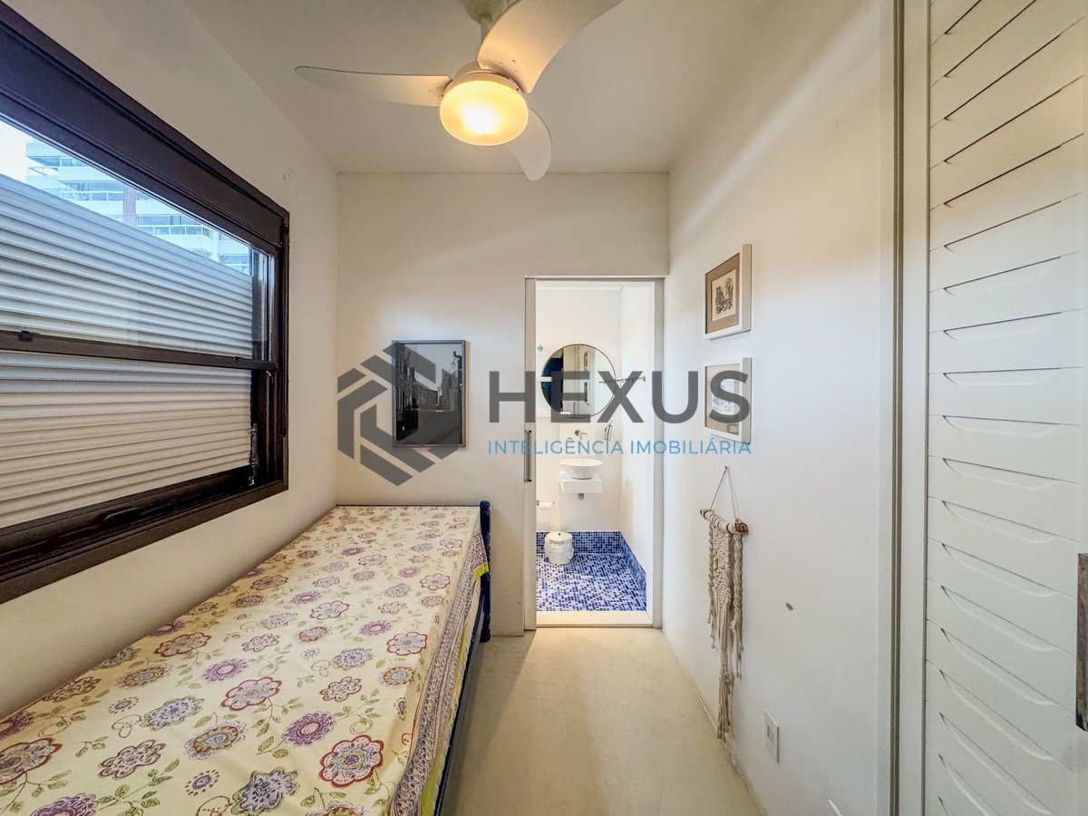 Foto 11 de Apartamento reformado e mobiliado na Praia das Asturias, Guaruja