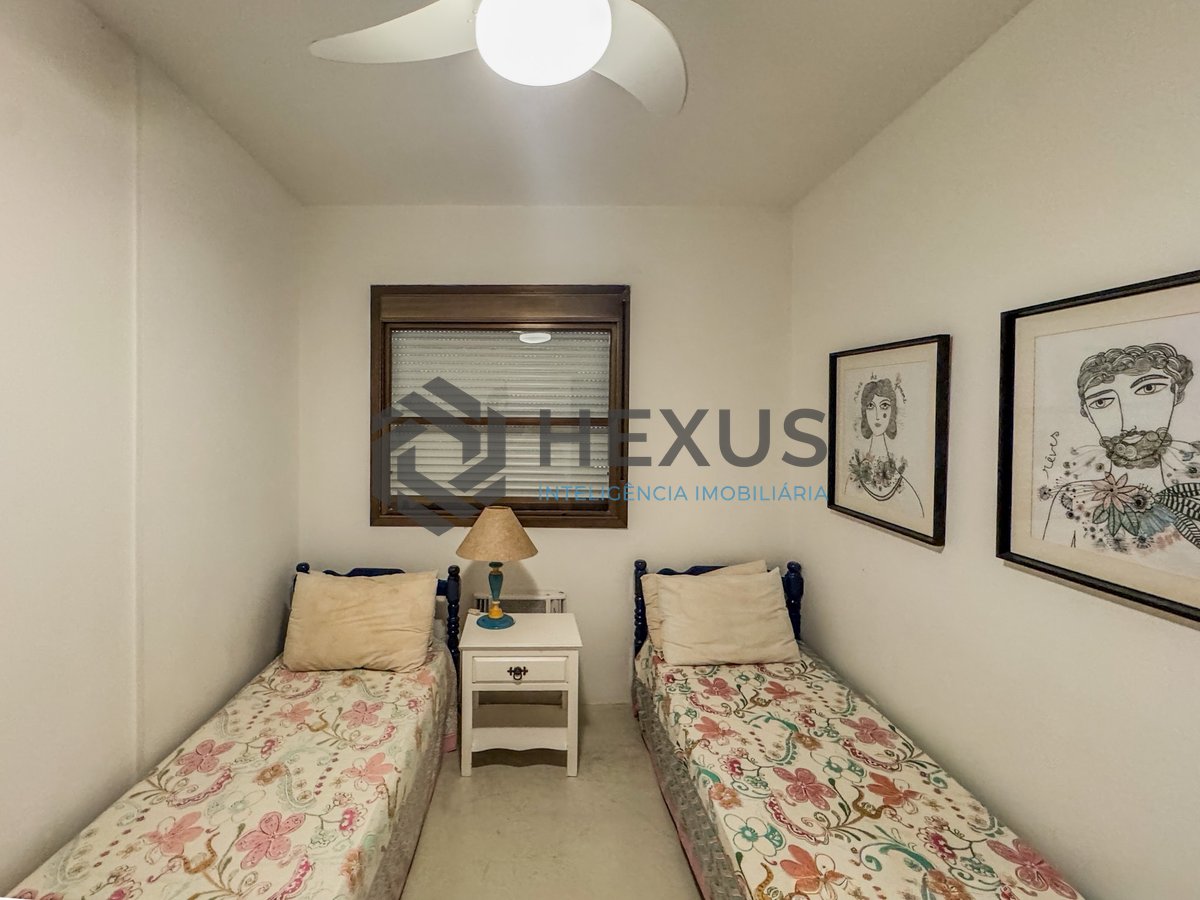 Foto 9 de Apartamento reformado e mobiliado na Praia das Asturias, Guaruja