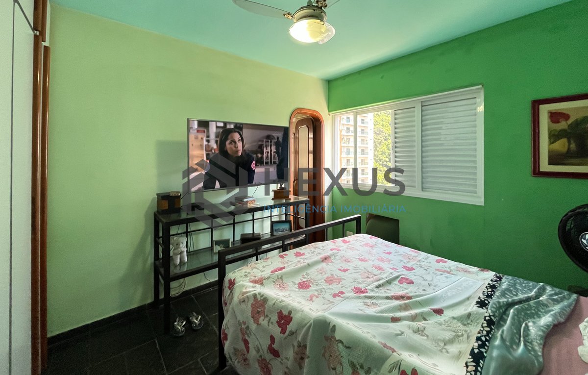 Foto 27 de Apartamento com varanda e lazer a 2 quadras da Praia das Pitangueiras, Guarujá