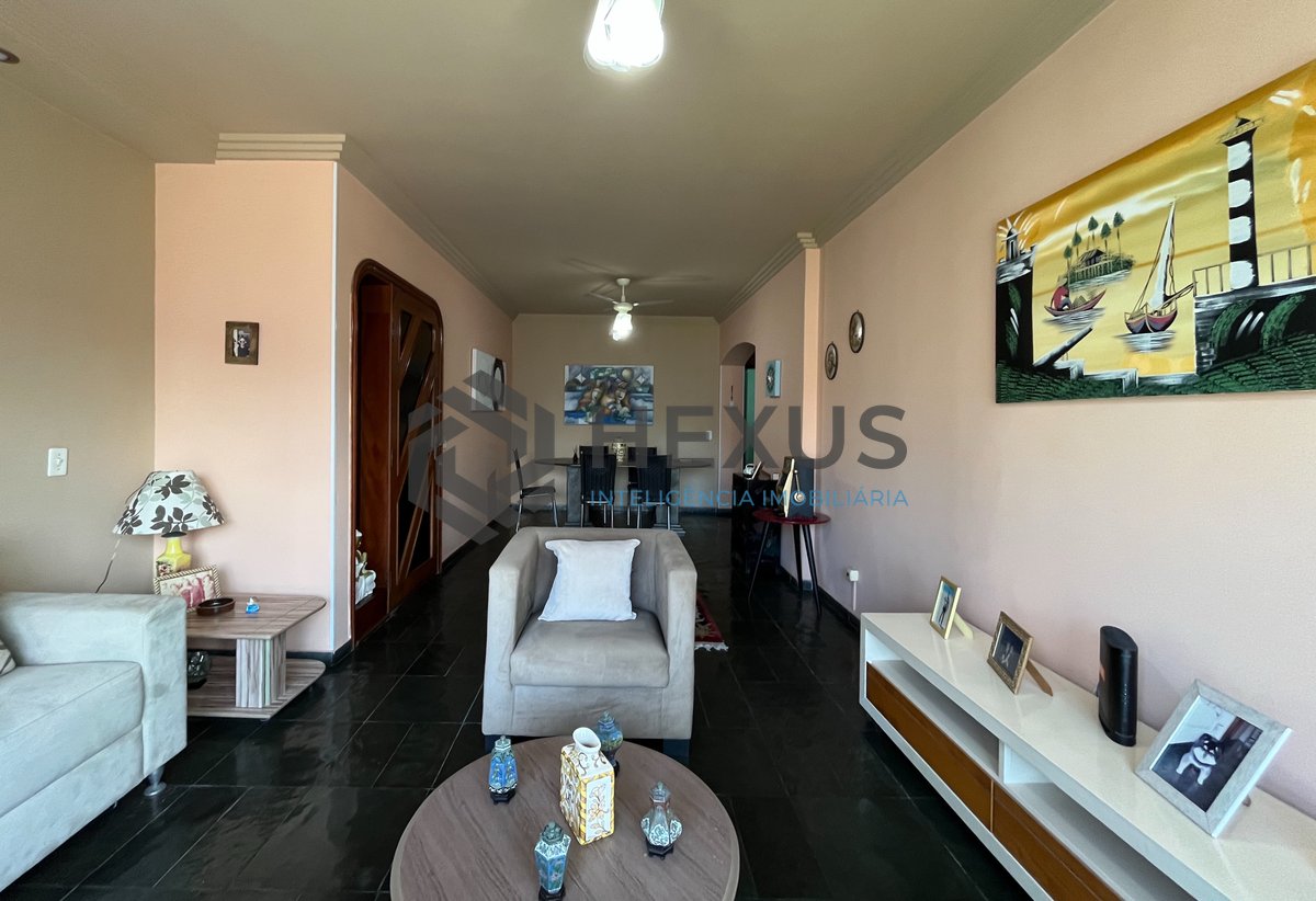 Foto 8 de Apartamento com varanda e lazer a 2 quadras da Praia das Pitangueiras, Guarujá