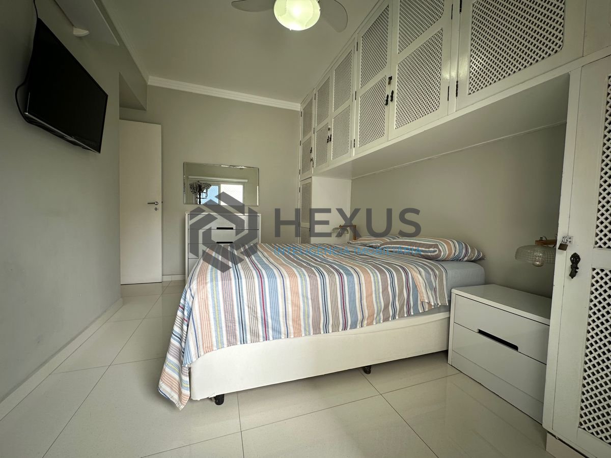 Foto 14 de Apartamento Reformado para Locação Anual na Praia das Pitangueiras – 200m do Mar | 2 Dorms + Dependência