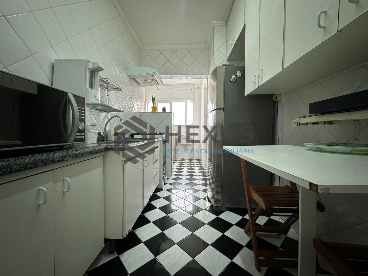 Foto 16 de Apartamento Reformado para Locação Anual na Praia das Pitangueiras – 200m do Mar | 2 Dorms + Dependência