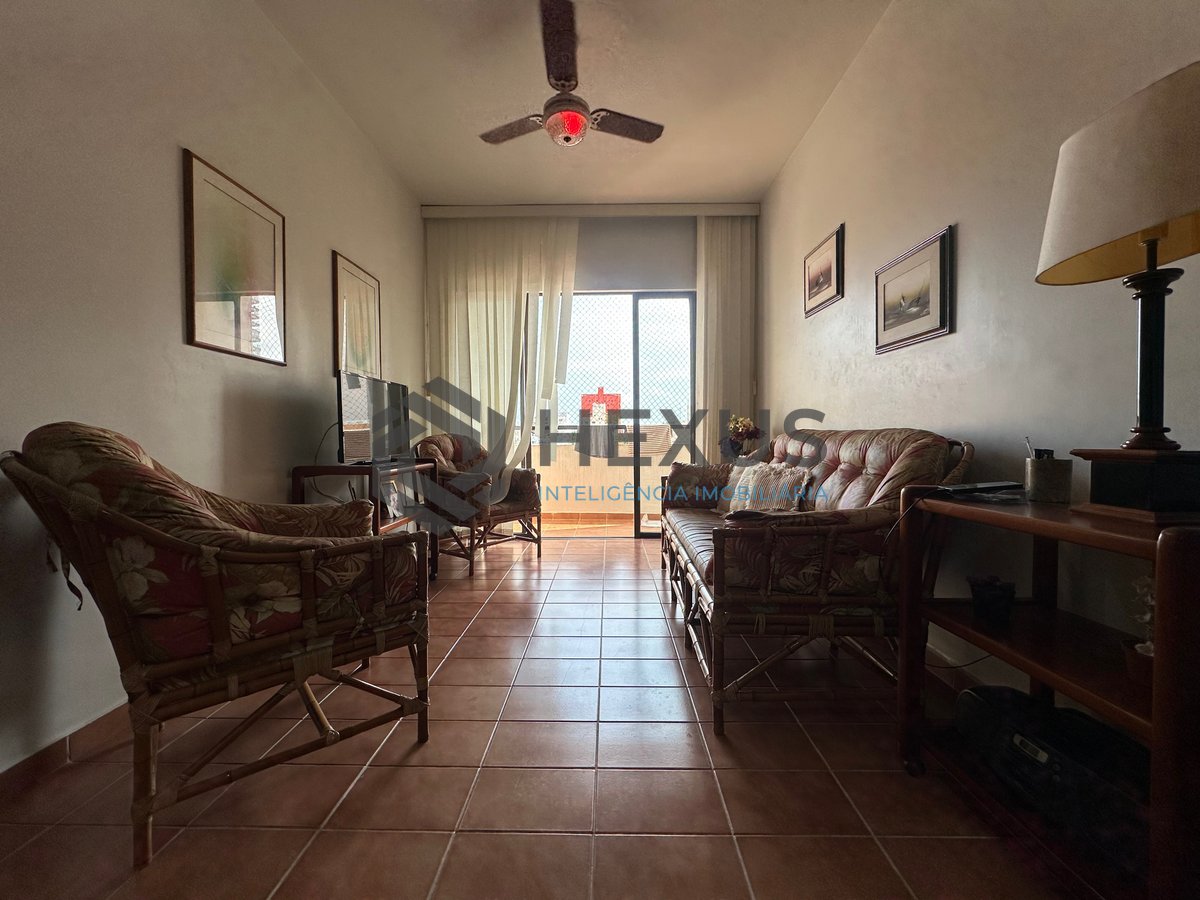 Foto 2 de Apartamento mobiliado com varanda na Praia da Enseada, Guarujá
