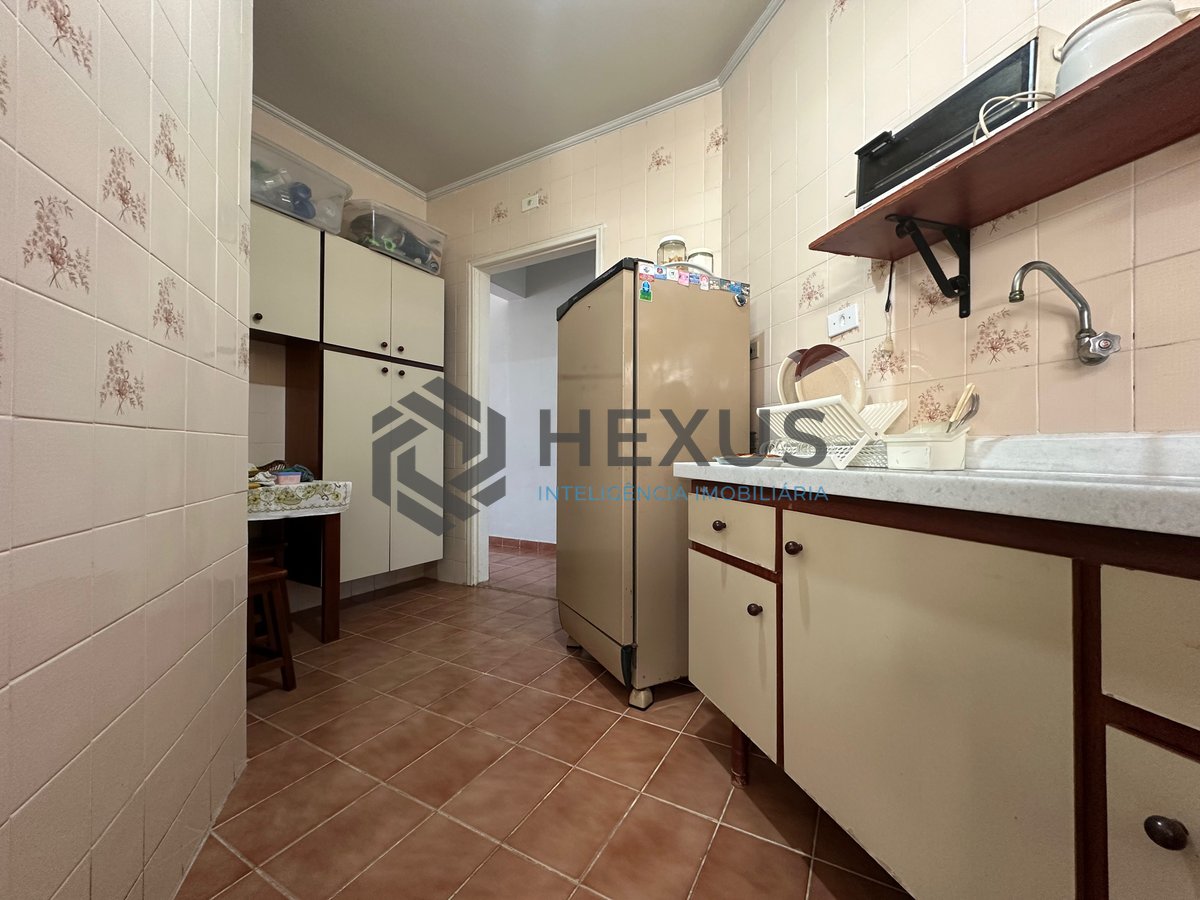 Foto 22 de Apartamento mobiliado com varanda na Praia da Enseada, Guarujá