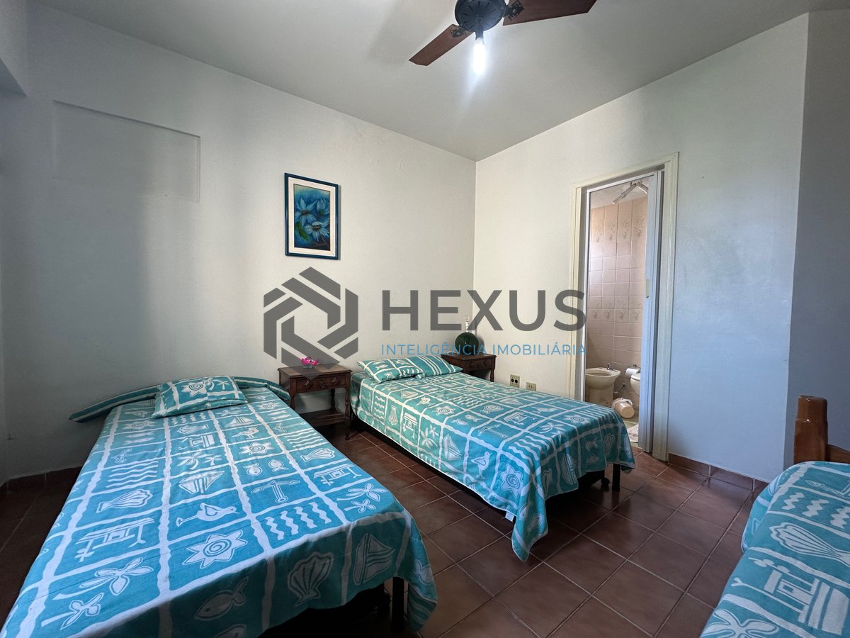 Foto 9 de Apartamento mobiliado com varanda na Praia da Enseada, Guarujá