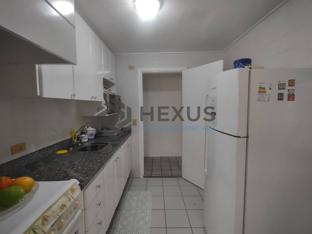 Foto 18 de Apartamento com varanda gourmet na Praia da Enseada, Guarujá