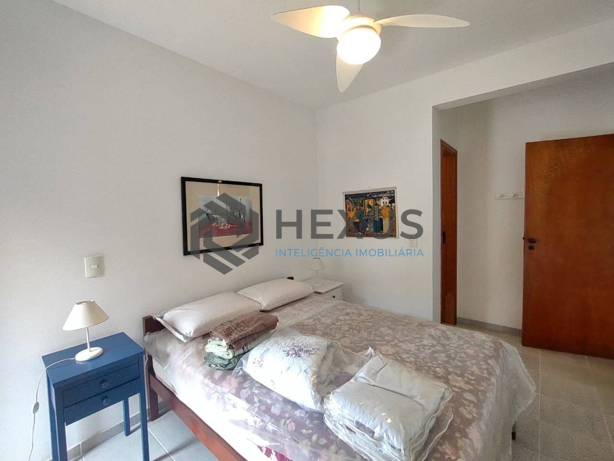 Foto 19 de Apartamento com varanda e lazer na Praia da Enseada, Guarujá