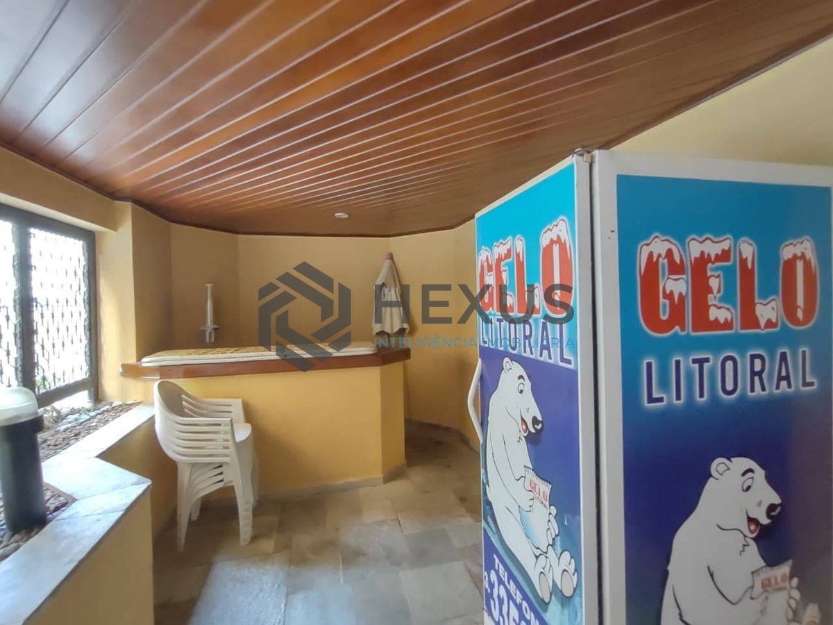 Foto 28 de Apartamento com varanda e lazer na Praia da Enseada, Guarujá
