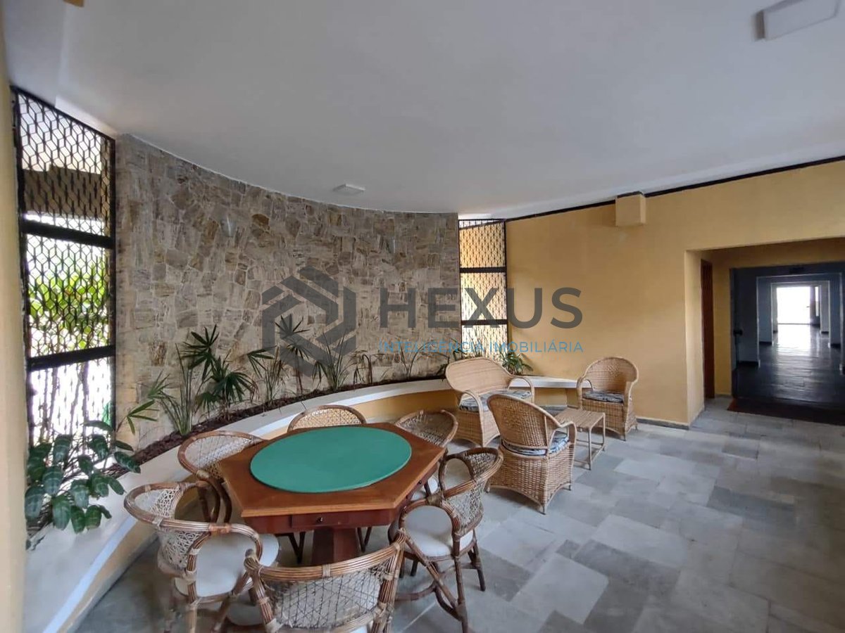 Foto 30 de Apartamento com varanda e lazer na Praia da Enseada, Guarujá