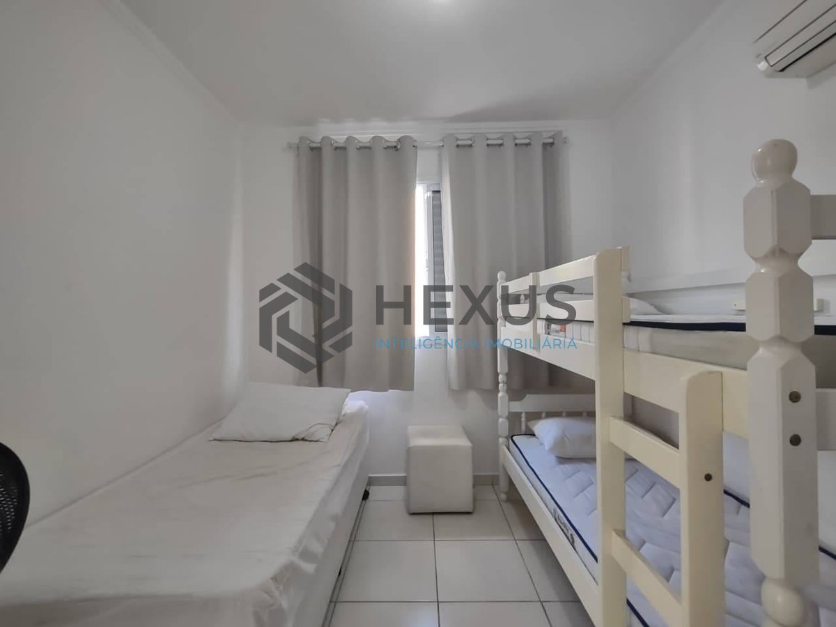 Foto 10 de Apartamento com varanda e lazer a 200m da praia na região do Tortugas na Enseada, Guarujá