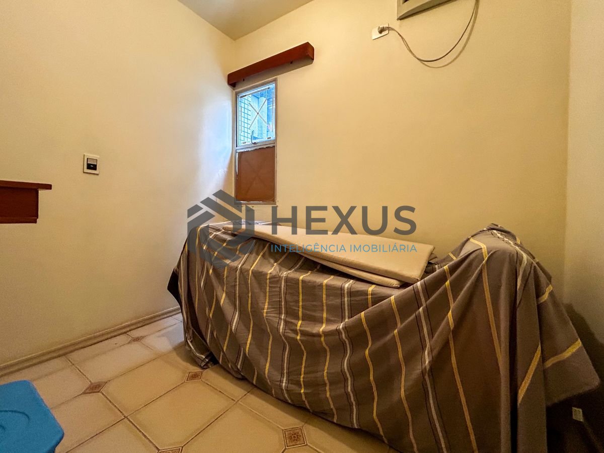 Foto 17 de Apartamento com varanda e lazer a 300m da praia na Brunella na Enseada, Guarujá