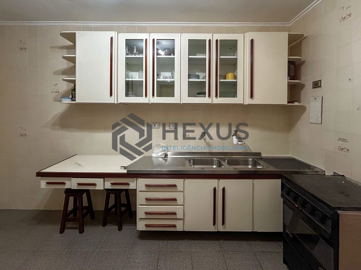 Foto 18 de Apartamento com varanda e lazer a 300m da praia na Brunella na Enseada, Guarujá