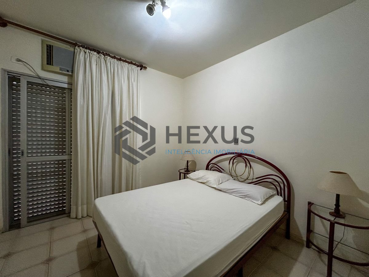 Foto 7 de Apartamento com varanda e lazer a 300m da praia na Brunella na Enseada, Guarujá