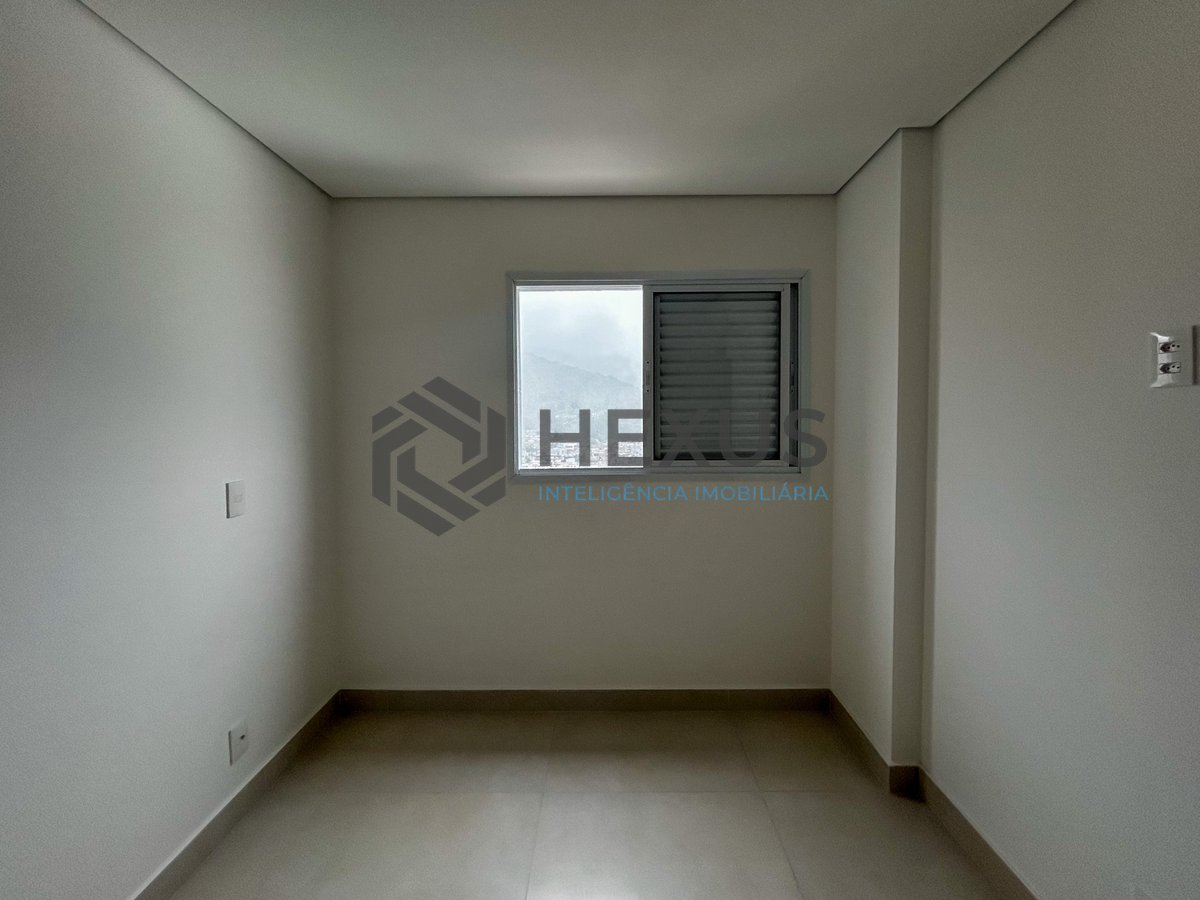 Foto 13 de Apartamento com varanda gourmet e lazer na Enseada, Guarujá