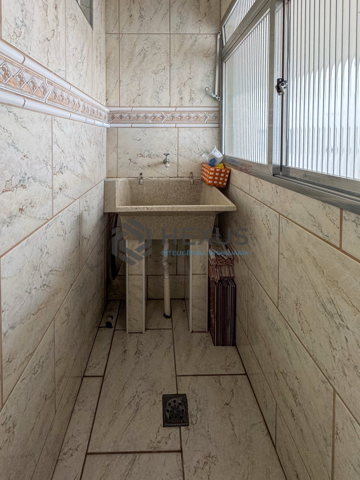 Foto 18 de Apartamento na quadra mar da Praia das Pitangueiras, Guarujá