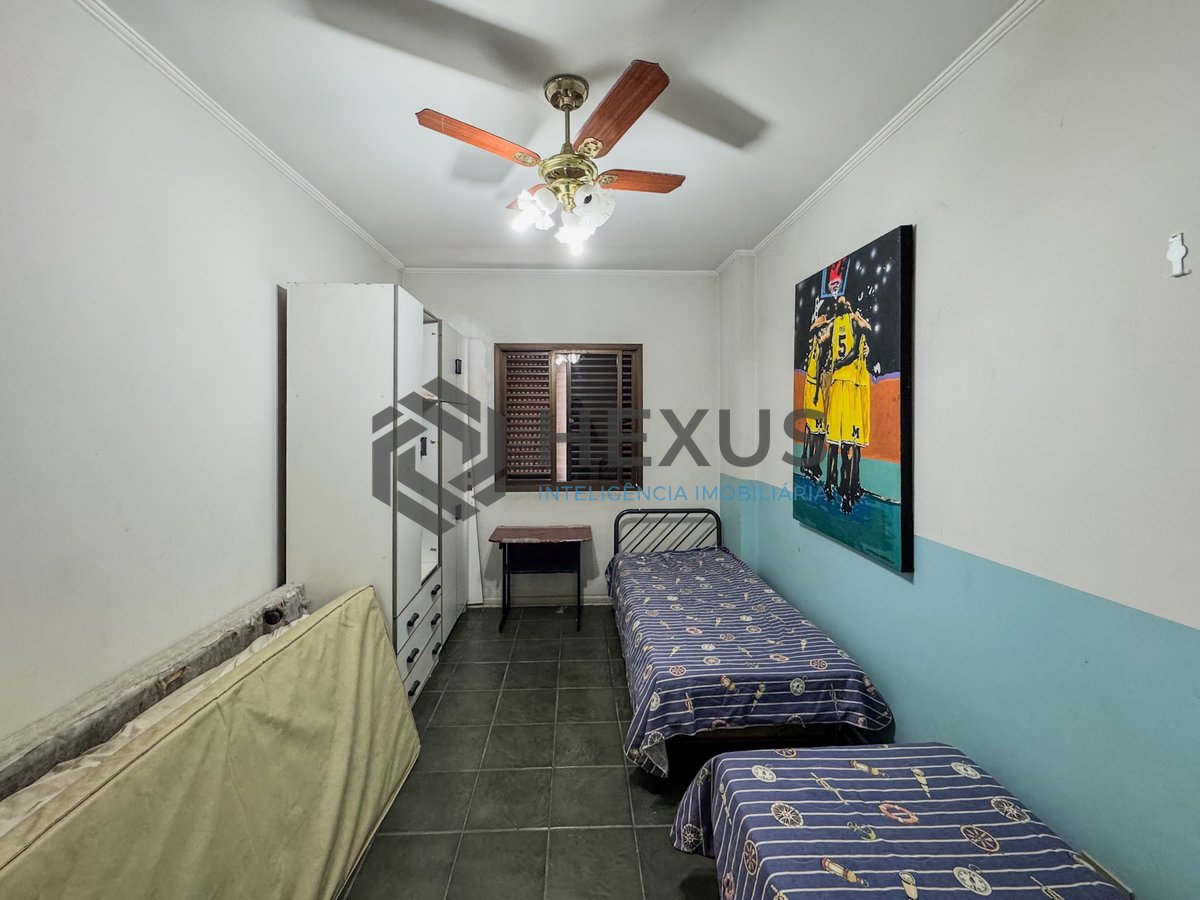 Foto 9 de Apartamento com varanda na região do Jardim Las Palmas da Praia das Astúrias, Guarujá