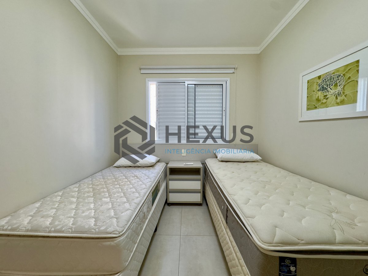 Foto 21 de Apartamento reformado com varanda gourmet e lazer nas Astúrias, Guarujá