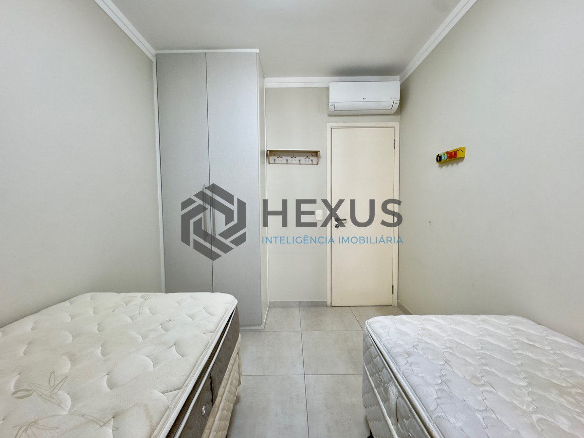 Foto 22 de Apartamento reformado com varanda gourmet e lazer nas Astúrias, Guarujá