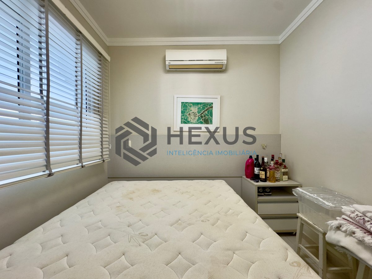 Foto 28 de Apartamento reformado com varanda gourmet e lazer nas Astúrias, Guarujá