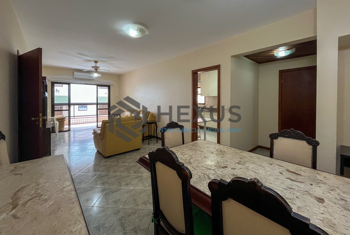 Foto 4 de Apartamento com varanda e lazer na Praia do Tombo, Guarujá