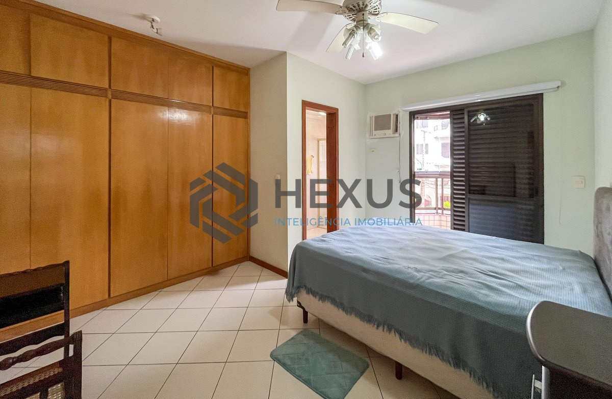 Foto 9 de Apartamento com varanda e lazer na Praia do Tombo, Guarujá