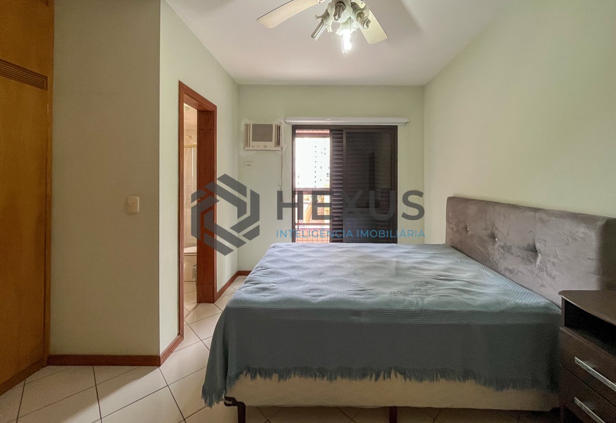 Foto 10 de Apartamento com varanda e lazer na Praia do Tombo, Guarujá
