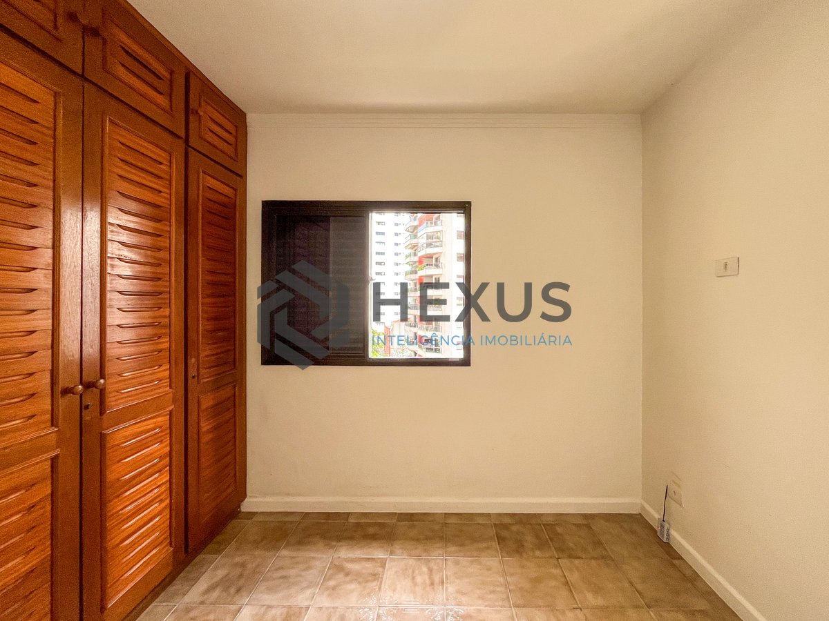 Foto 13 de Apartamento com varanda e lazer na Praia das Pitangueiras, Guaruja