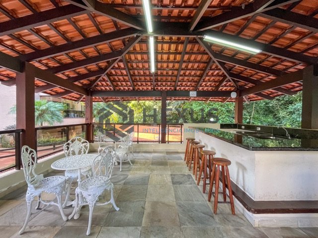 Foto 23 de Apartamento com varanda e lazer na Praia das Pitangueiras, Guaruja