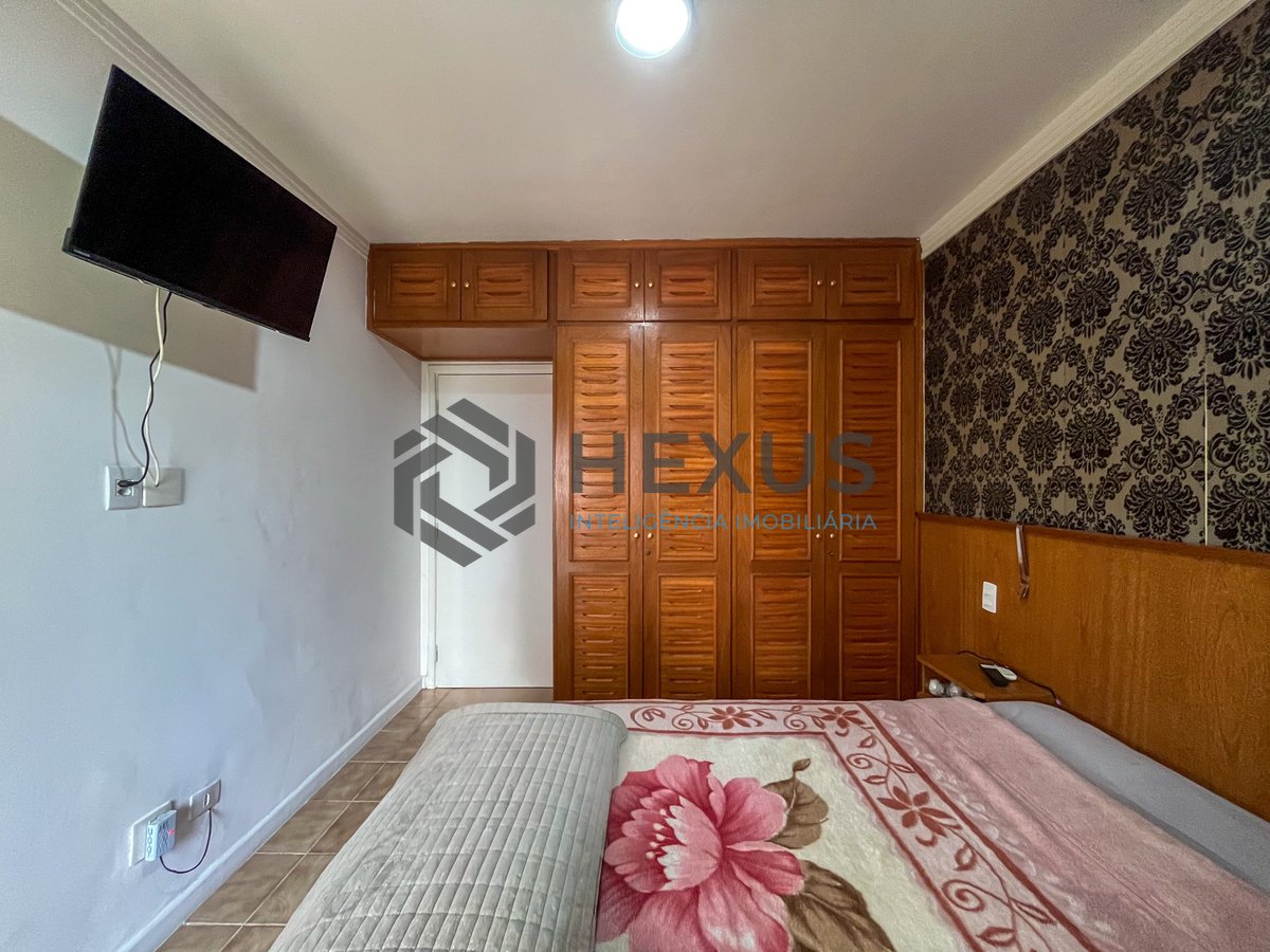 Foto 10 de Apartamento com varanda e lazer na Praia das Pitangueiras, Guaruja
