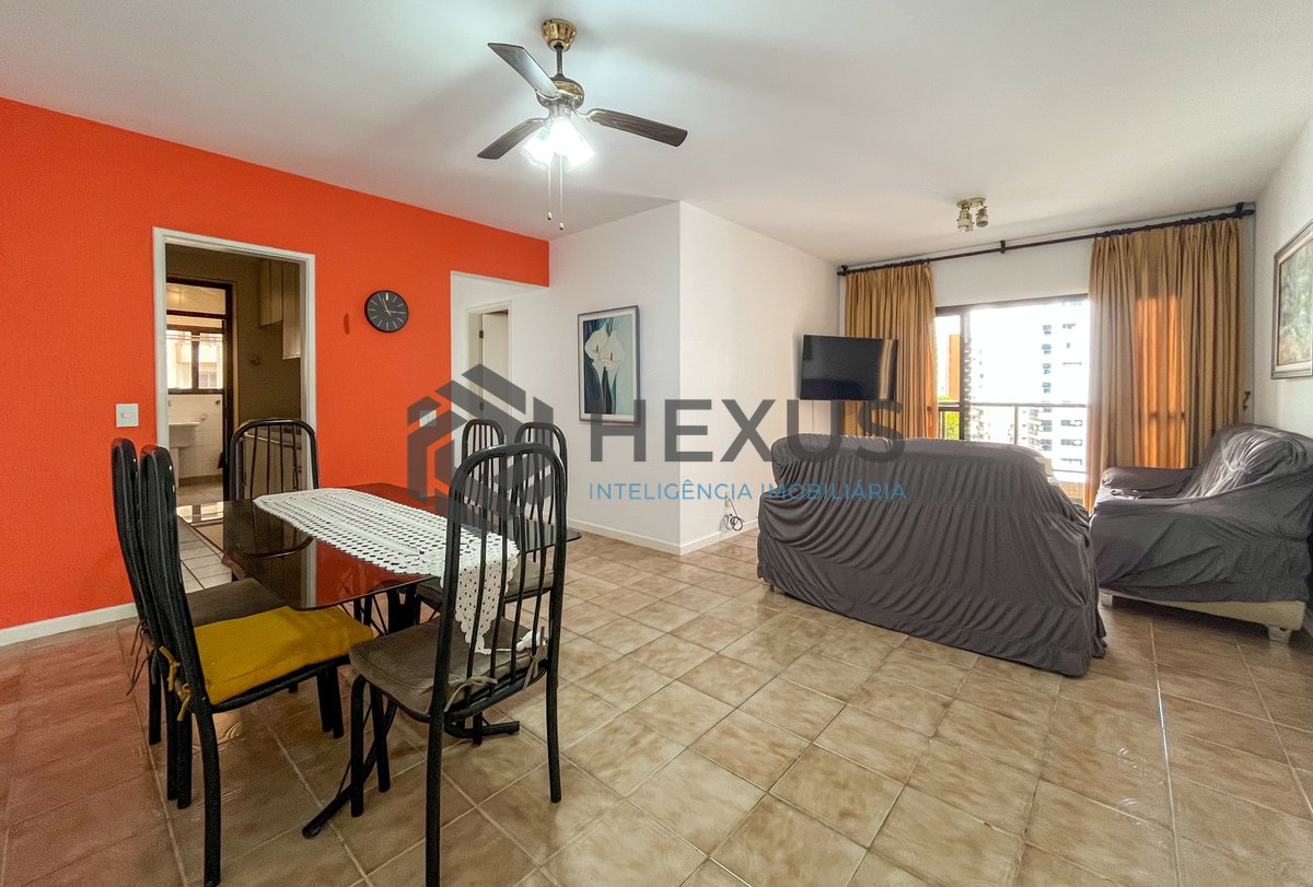 Foto 2 de Apartamento com varanda e lazer na Praia das Pitangueiras, Guarujá