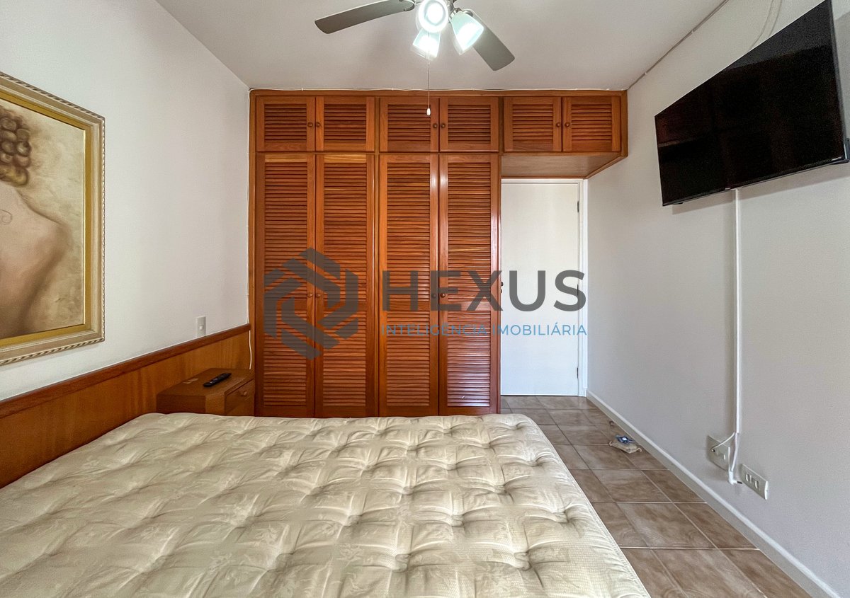 Foto 12 de Apartamento com varanda e lazer na Praia das Pitangueiras, Guarujá