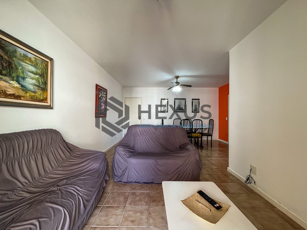 Foto 5 de Apartamento com varanda e lazer na Praia das Pitangueiras, Guarujá