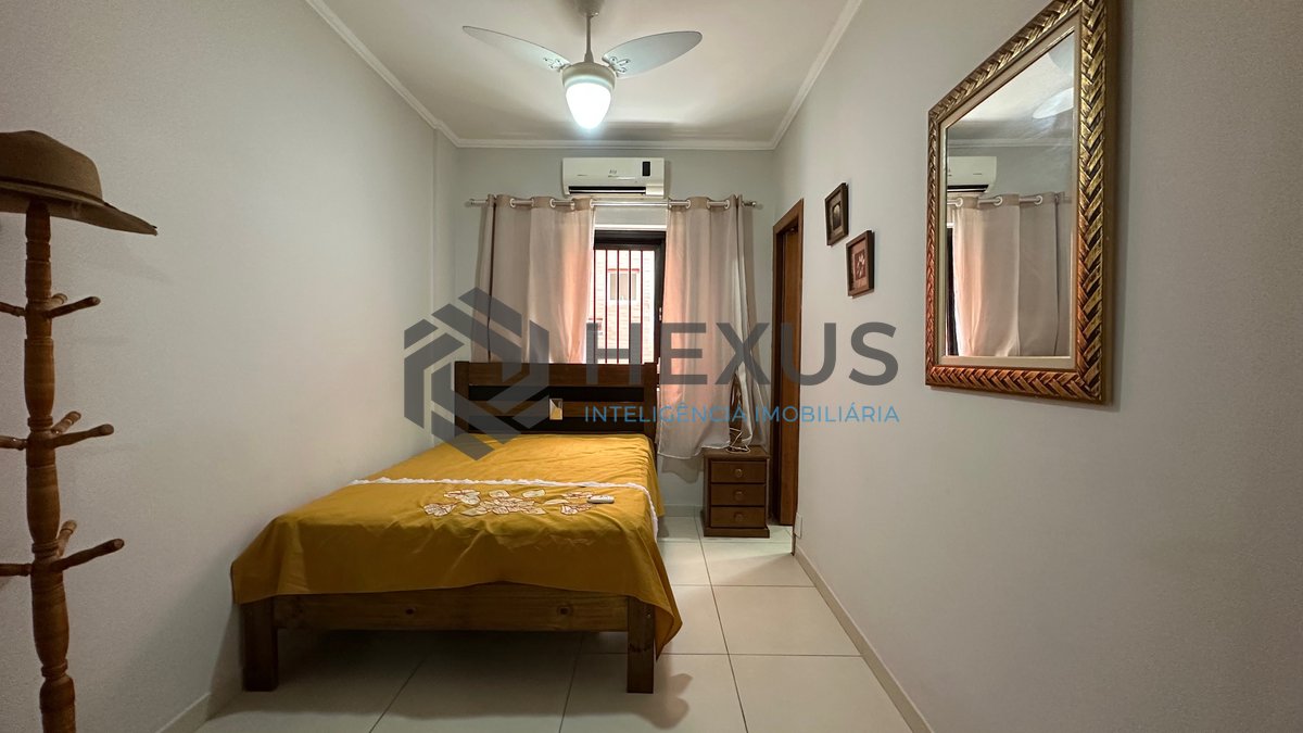 Foto 13 de Apartamento com lazer a 600m da praia na Enseada, Guarujá