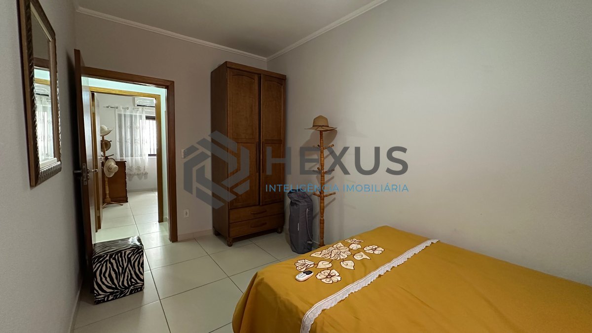 Foto 15 de Apartamento com lazer a 600m da praia na Enseada, Guarujá