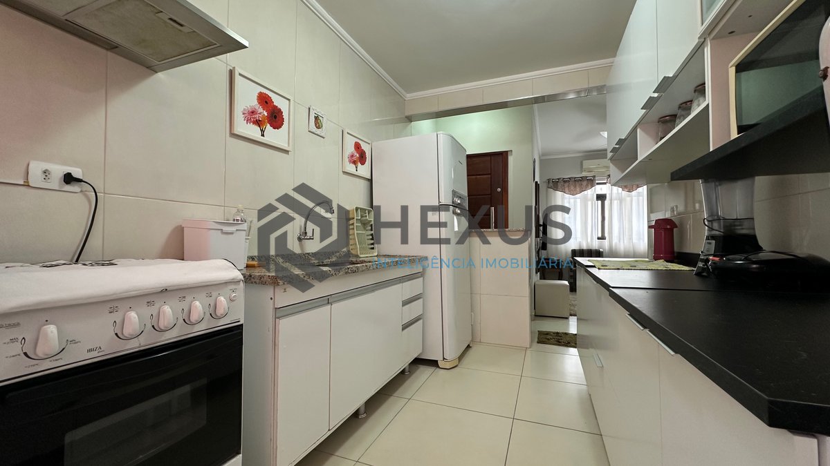 Foto 7 de Apartamento com lazer a 600m da praia na Enseada, Guarujá