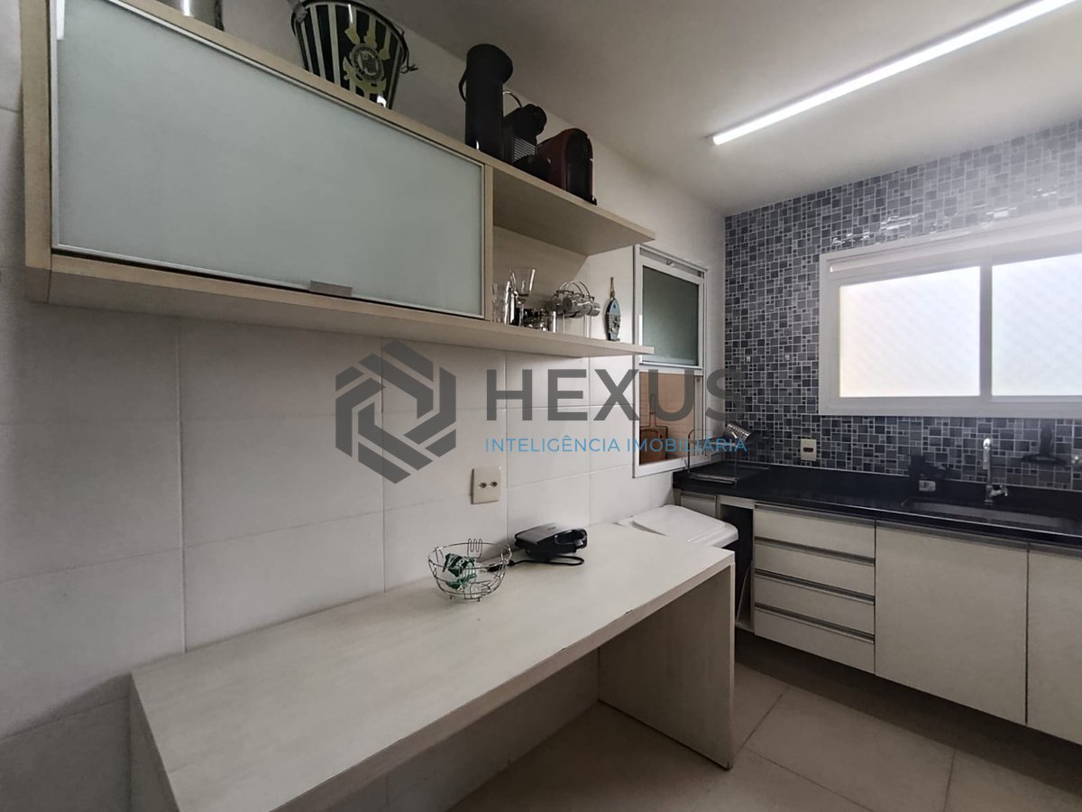Foto 25 de Apartamento com varanda gourmet vista mar e lazer na Praia da Enseada, Guarujá