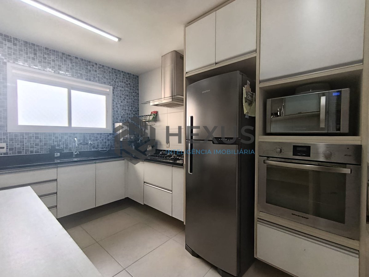 Foto 27 de Apartamento com varanda gourmet vista mar e lazer na Praia da Enseada, Guarujá