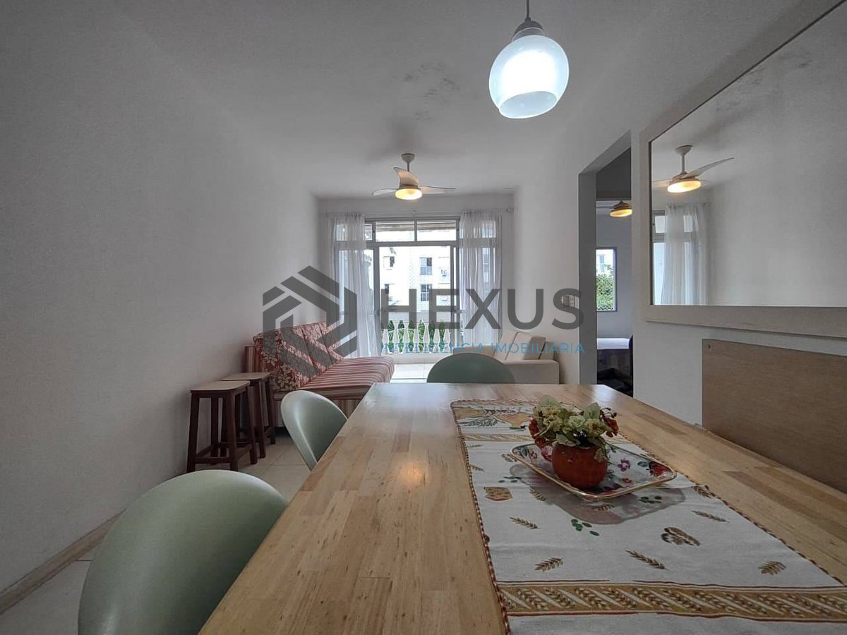 Foto 6 de Apartamento com varanda na Praia da Enseada, Guarujá