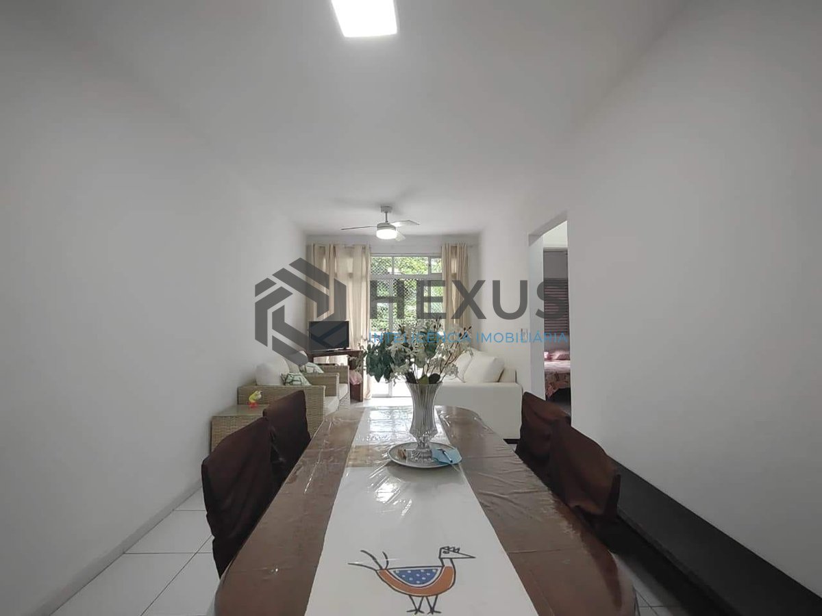Foto 4 de Apartamento com varanda na Praia da Enseada, Guarujá