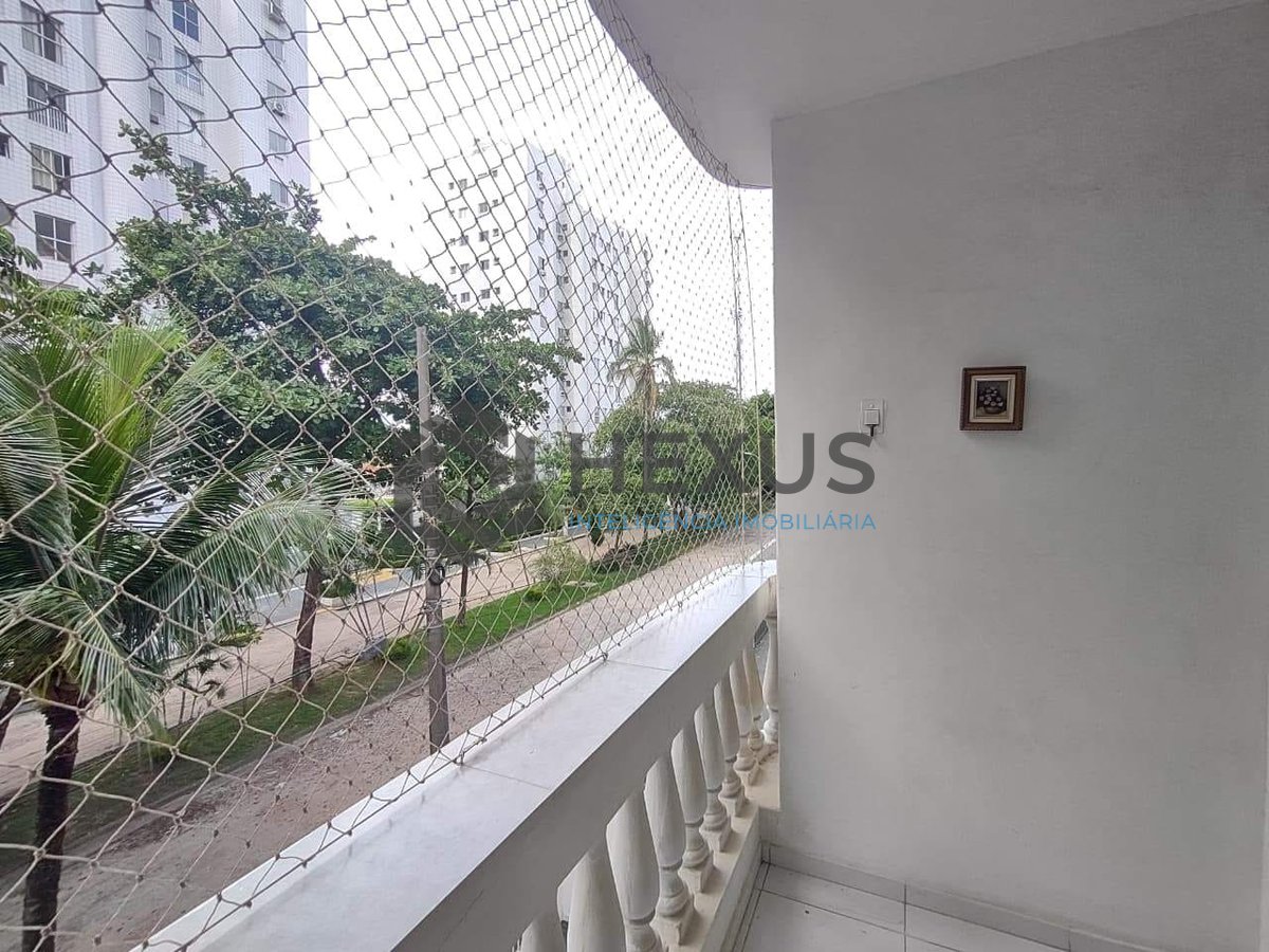 Foto 6 de Apartamento com varanda na Praia da Enseada, Guarujá