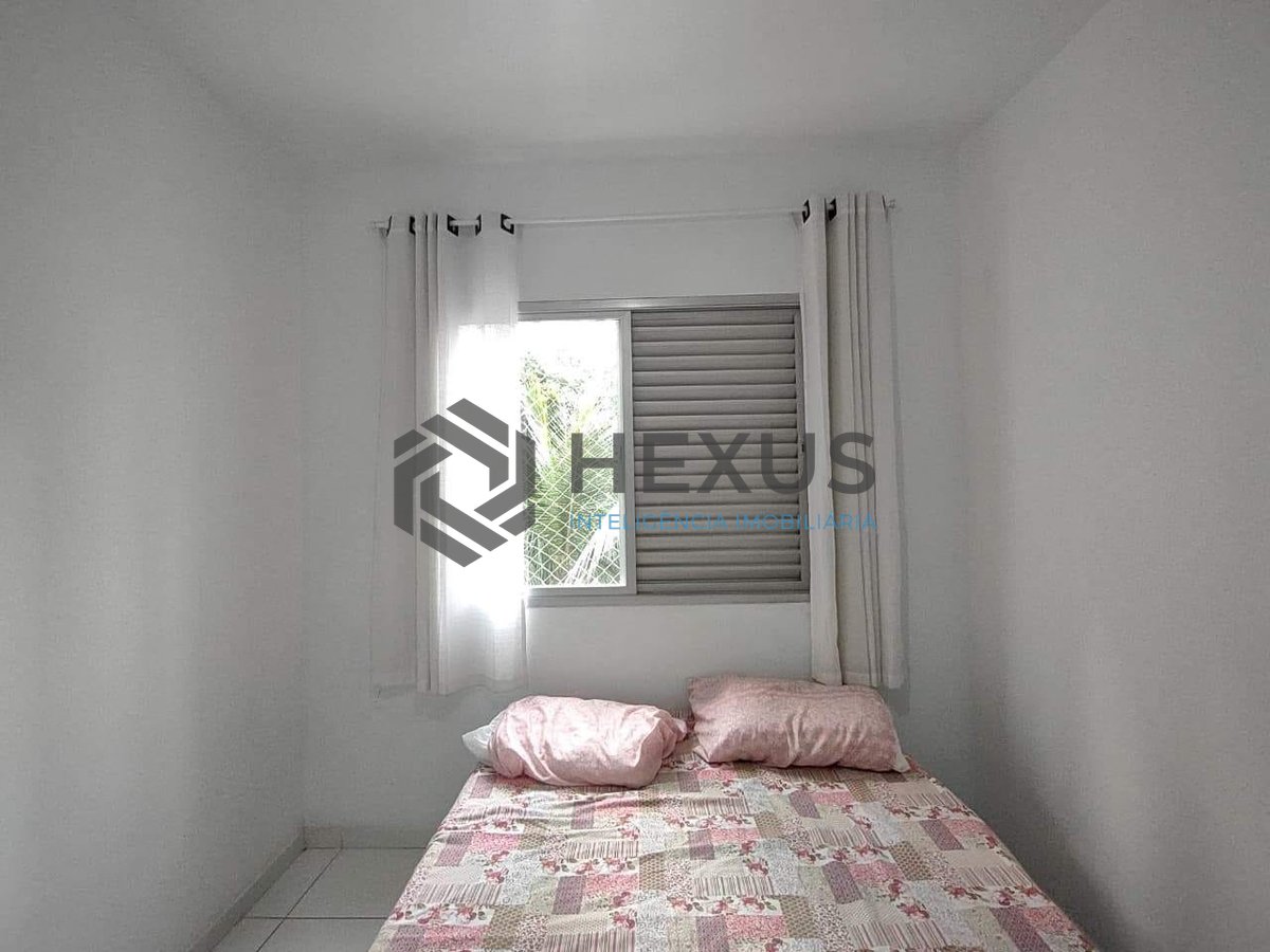 Foto 9 de Apartamento com varanda na Praia da Enseada, Guarujá