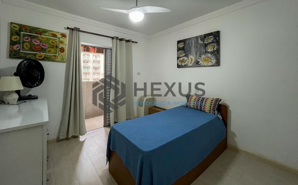 Foto 27 de Apartamento com varanda varanda e lazer na beira mar das Pitangueiras, Guarujá