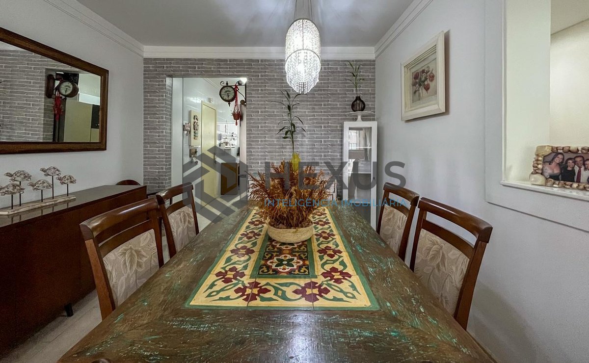 Foto 4 de Apartamento com varanda varanda e lazer na beira mar das Pitangueiras, Guarujá