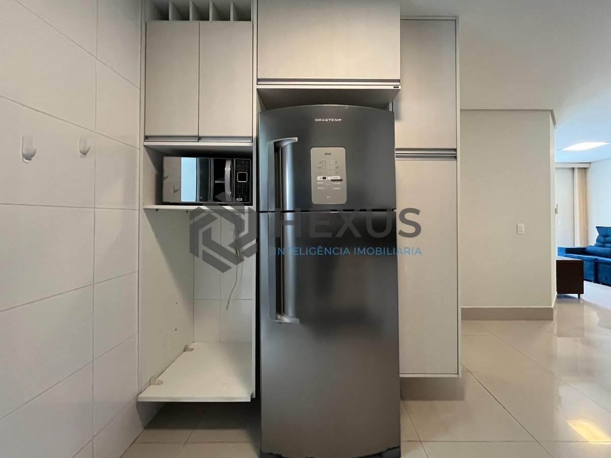 Foto 10 de Apartamento com varanda e lazer na beira mar da Praia das Astúrias, Guarujá