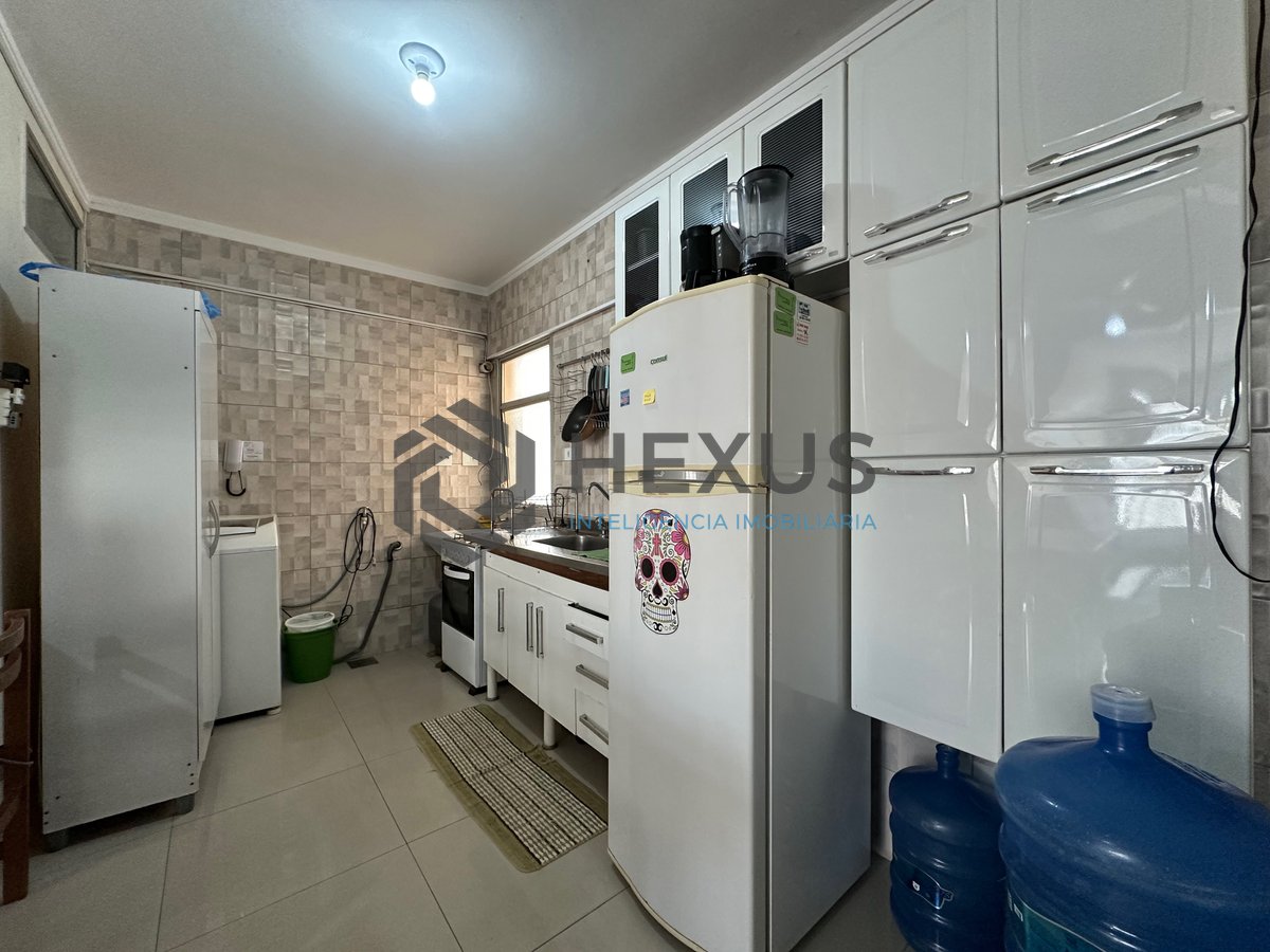 Foto 20 de Apartamento com varanda e lazer na Praia das Astúrias, Guarujá