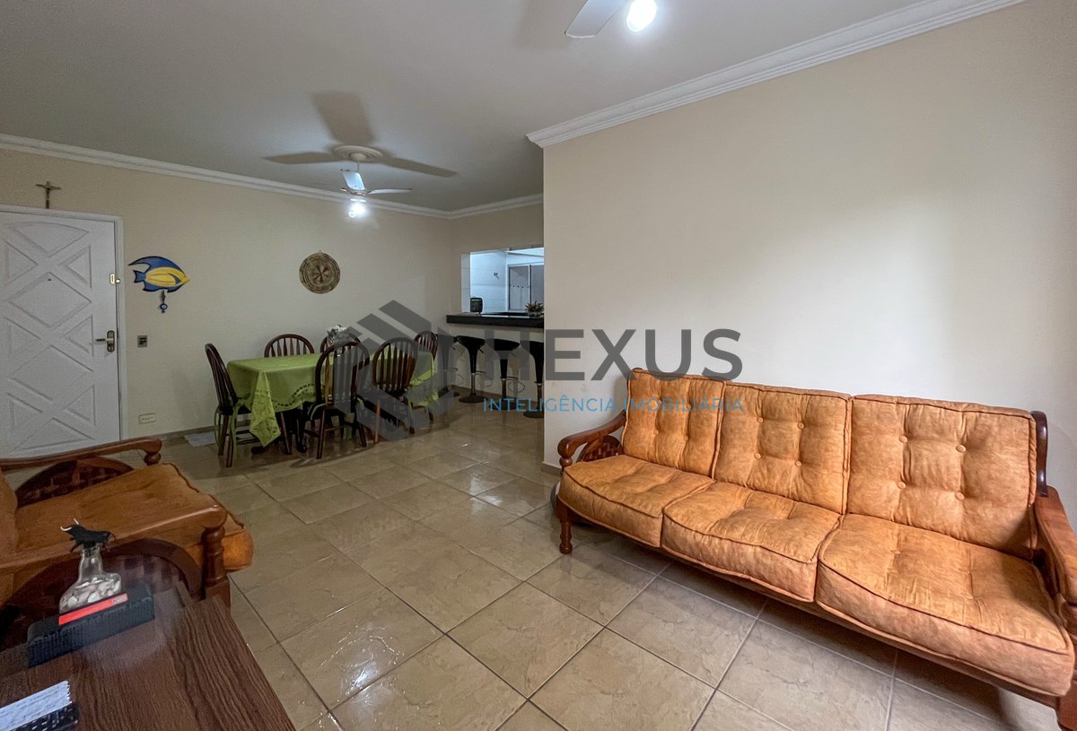 Foto 5 de Apartamento mobiliado com vista livre a uma quadra das Pitangueiras, Guarujá