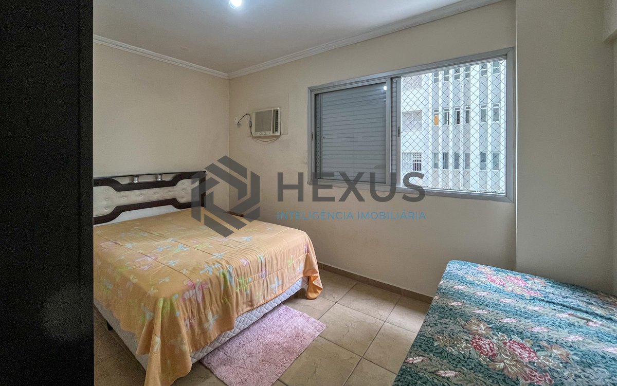 Foto 7 de Apartamento mobiliado com vista livre a uma quadra das Pitangueiras, Guarujá